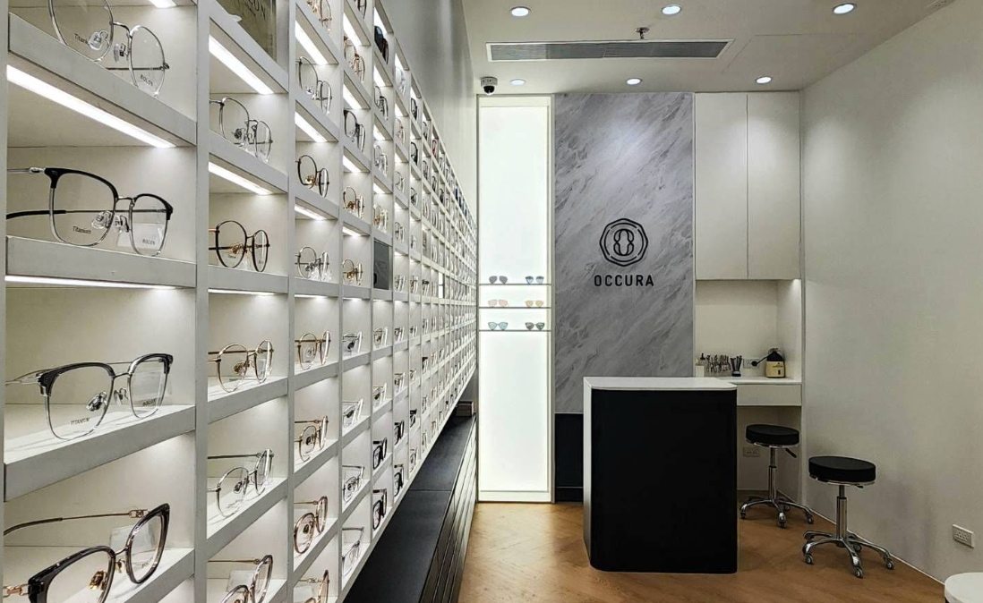 Optical store near me